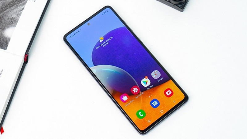 Màn hình Super AMOLED Plus là gì? Thiết bị nào có Super AMOLED Plus?